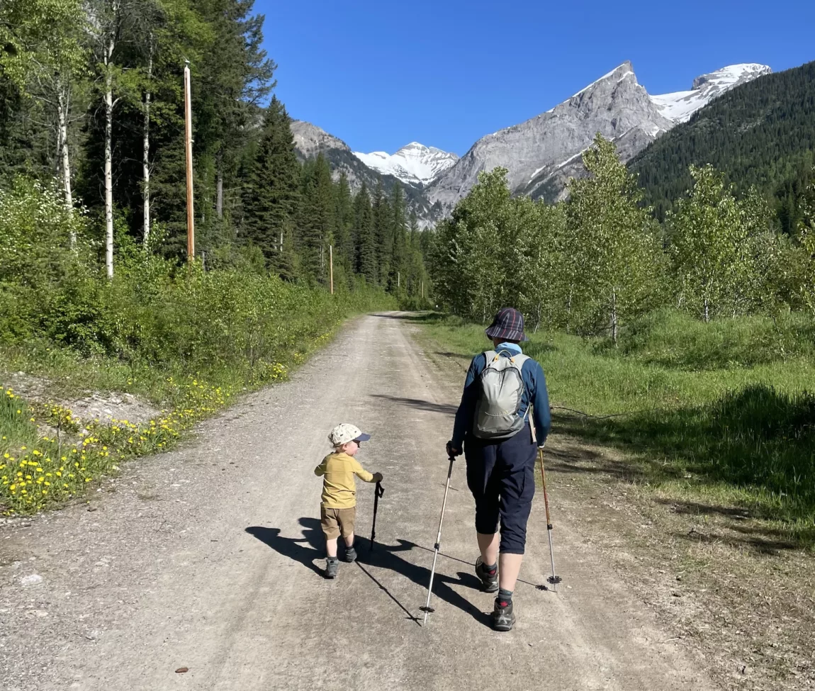 Explore Magazine Heading to Mount Fernie Trailhead Explore Magazine Heading to Mount Fernie Trailhead